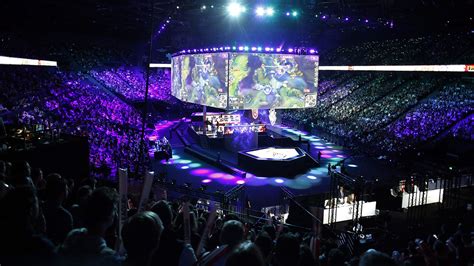 League of legends worlds wiki - 2016 World Championship is an offline American tournament organized by Riot Games. This S-Tier tournament took place from Sep 29 to Oct 29 2016 featuring 16 teams competing over a total prize pool of $5,070,000 USD. …